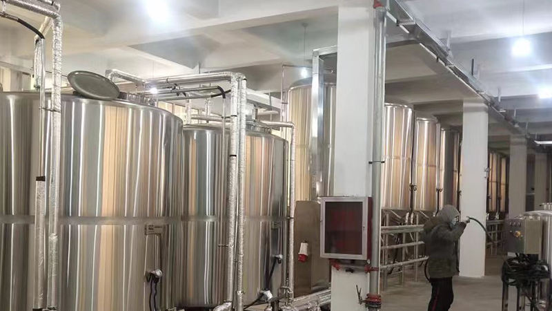 阿拉善河北唐山精酿啤酒厂